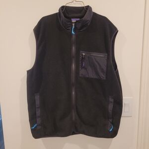 PATAGONIA Synchilla Men's Size XXL Black Full Zip Vest